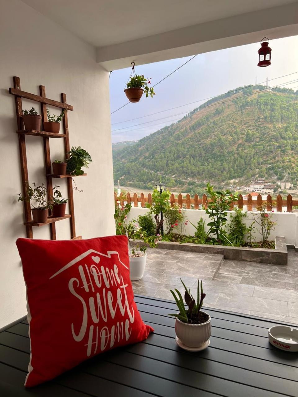 Villa Dona Μπεράτ Εξωτερικό φωτογραφία